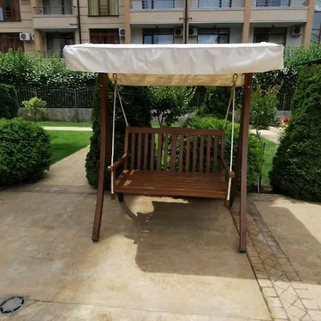 Modern & Fully Equipped Apartment- Stylish Comfort * Slantschew brjag