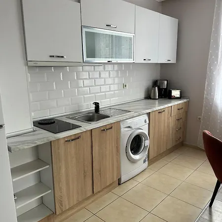 Modern & Fully Equipped Apartment- Stylish Comfort Appartement