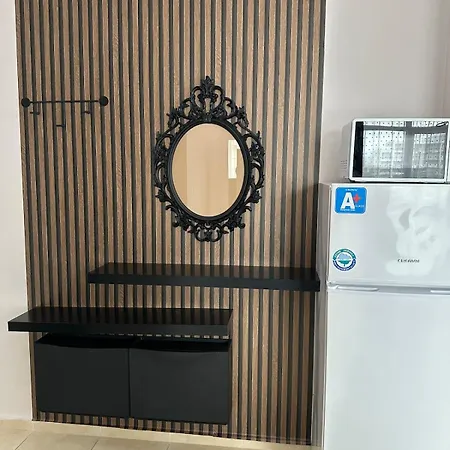 Apartment Modern & Fully Equipped Apartment- Stylish Comfort *