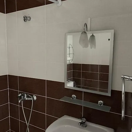 Modern & Fully Equipped Apartment- Stylish Comfort Apartment Slantschew brjag